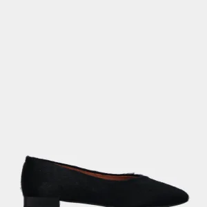 Ballerina in cavallino nero con scollo a V e tacco 10 mm