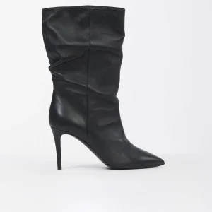 Stivaletto a Punta Essential in Pelle Nappa