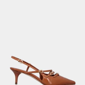Slingback cuoio in naplak con fibbie decorative