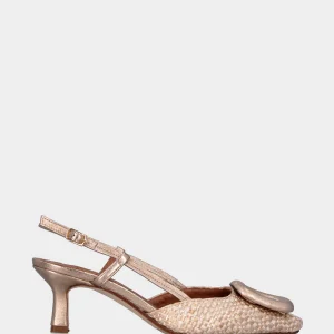 Slingback platino in rafia intrecciata con accessorio ad anello