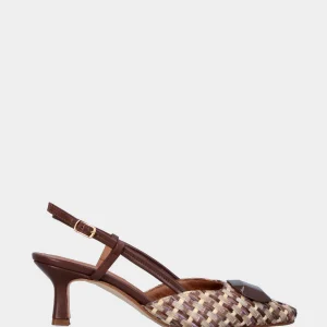 Slingback bicolore beige in rafia intrecciata con bottone sfaccettato