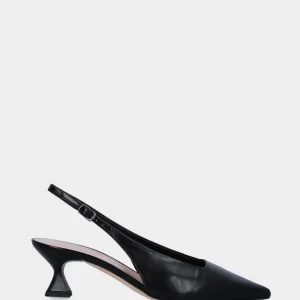 Slingback nera in pelle a scollo squadrato con tacco a calice