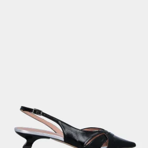 Slingback in vitello abrasivato nero con punta sfilata e tacco a rocchetto