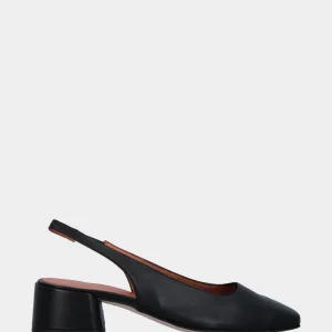 Slingback in vitello nero con tacco 30 mm e punta quadrata