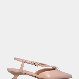 Slingback in naplak nude con cinturino ovale a doppia fibbia