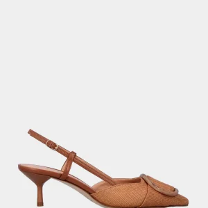 Slingback in tessuto color cammello con anello decorativo e tacco a calice