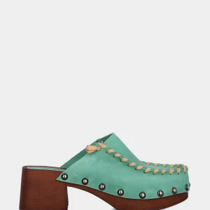 Zoccolo sabot in vitello celeste con plateau e cuciture beige a contrasto