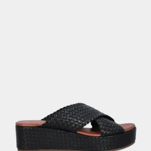 Ciabatta in nappa nera intrecciata con platform